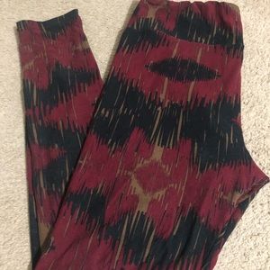 TC Lularoe leggings. Gamecock Fans here you go!